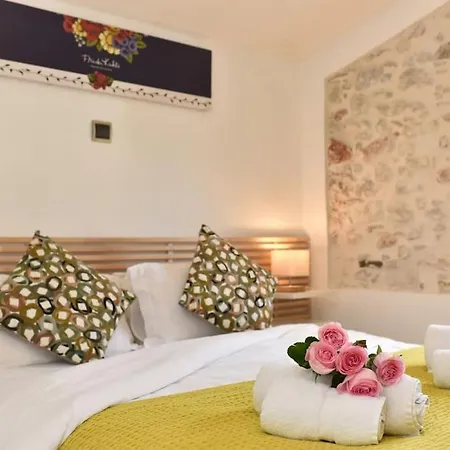 Le Provencal - Center Old 1br Flat With Ac, Wifi 앙티브